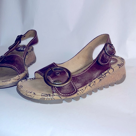 Fly London Sandals - Picture 4 of 8